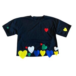 5/$25 Fun Colorful Cropped Felt Heart T-Shirt Size Small